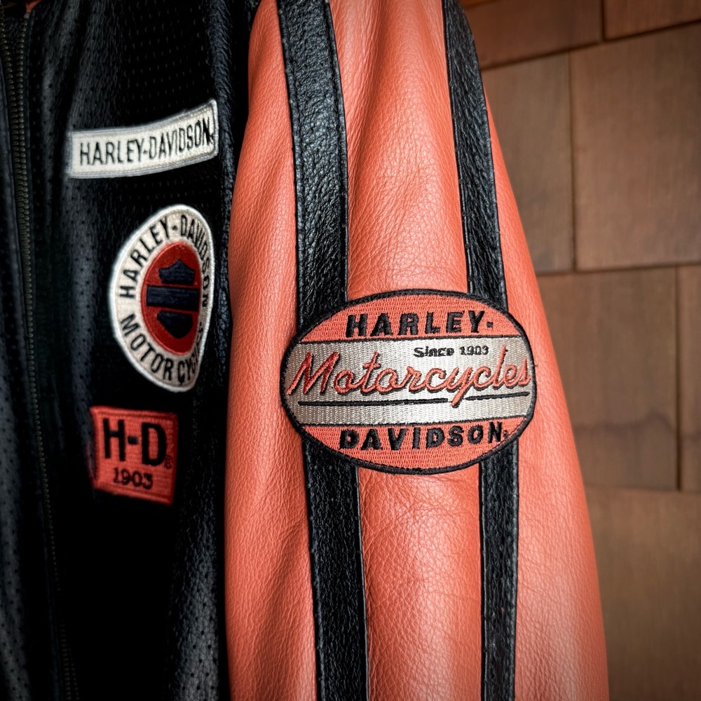Ladies Harley-Davidson Black and Orange Legendary Jacket - Picture 3 of 9